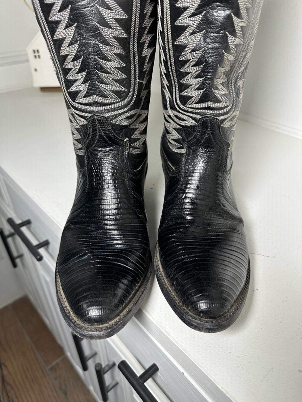 Vintage Cowtown Cowboy Boots Mens 9D Womens 10.5 Black Lizard USA Made Western - Picture 3 of 9
